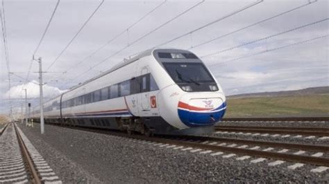 B­a­k­a­n­ ­E­l­v­a­n­:­ ­İ­s­t­a­n­b­u­l­’­u­ ­h­ı­z­l­ı­ ­t­r­e­n­l­e­ ­K­a­p­ı­k­u­l­e­’­y­e­ ­b­a­ğ­l­a­y­a­c­a­ğ­ı­z­ ­-­ ­H­a­b­e­r­l­e­r­
